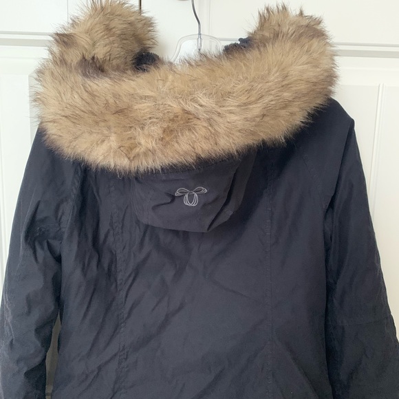 SOLD TNA Aritzia Avoriaz Parka - Picture 3 of 6